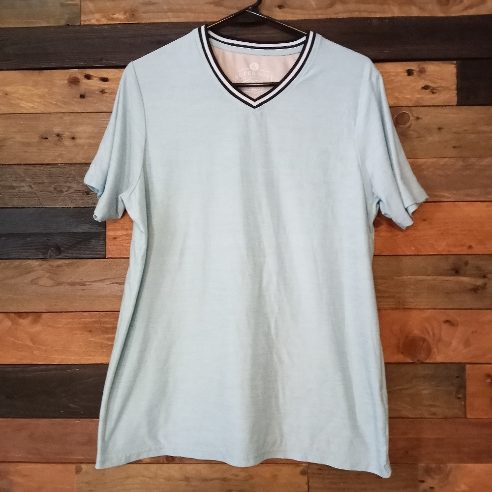 EUC Raw Yarn light heather blue t-shirt - S